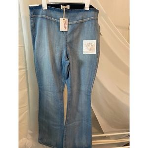 NWT Size 18W flare legged Jessica Simpson jeans